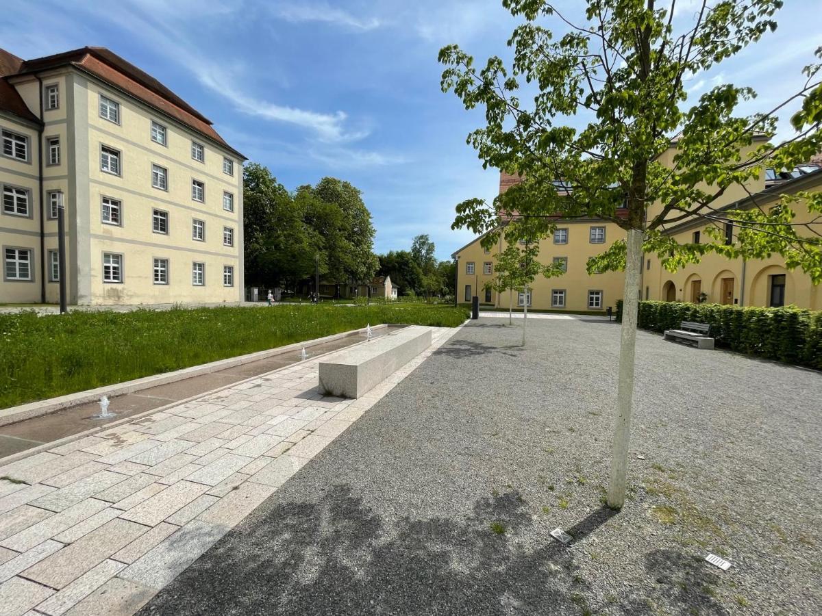 Klosterloft - Modernes Apartment In Historischer Klosteranlage Ravensburg Esterno foto