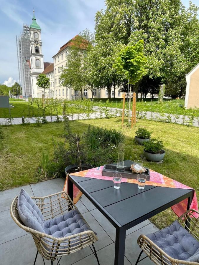 Klosterloft - Modernes Apartment In Historischer Klosteranlage Ravensburg Esterno foto